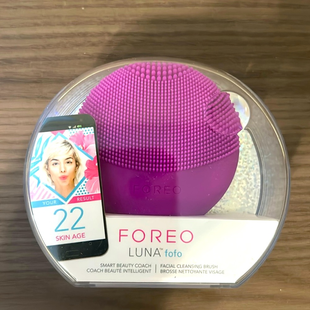 FOREO LUNA fofo Facial Cleansing Brush